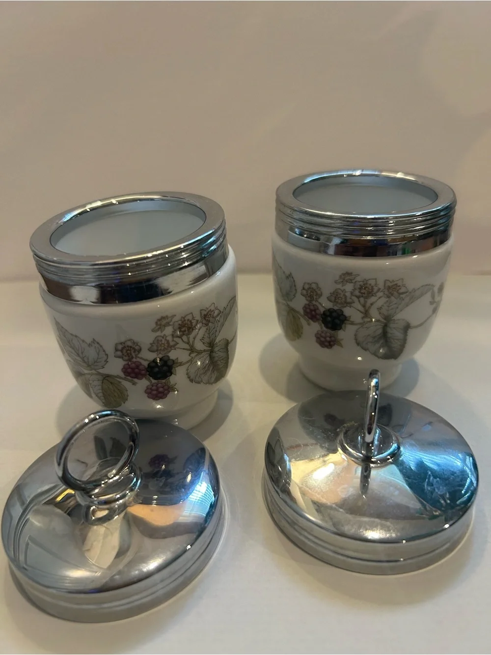 Porcelain Egg Cups with Silver Lids and Berry Motif - Picture 7 of 13